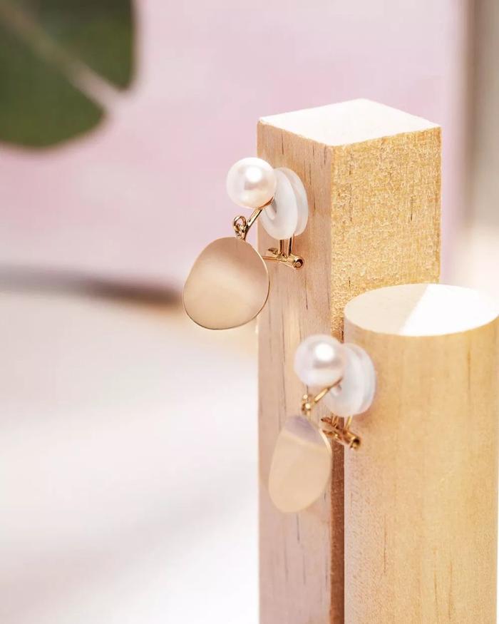 “珍珠中的爱马仕”做成的耳夹，舒服、无感、耳朵不痛