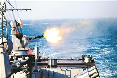 东海舰队实战化训练：弹幕摧毁新型高速靶机