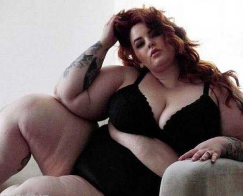 240斤美国肥妞成为名模, 婚姻事业双丰收