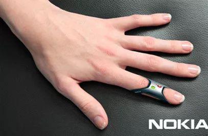 诺基亚设计出可以戴在手指上的手机，这玩意儿能砸核桃吗？