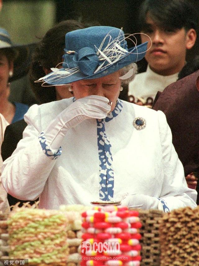 女王这位“90后”的日常生活，也很90后哎
