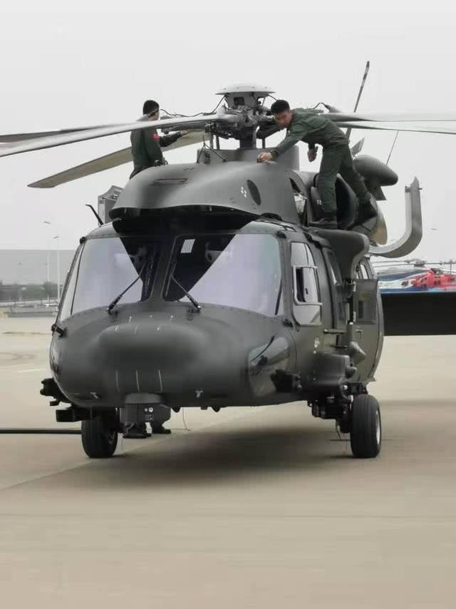 美军首款无人驾驶版黑鹰直升机即将首飞，老树开新花值得直20学习