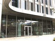 科技日报谈张小平事件：权力壁垒和开放市场的博弈