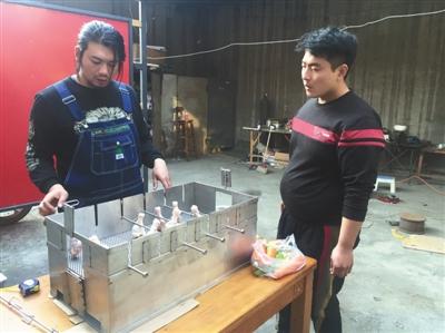 耿帅最新创作的“自制桌游烤串器”,10个小时的视频播放已有101万多次。