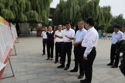 泰安市委副书记、东平县委书记曲锋到东平高级中学走访慰问