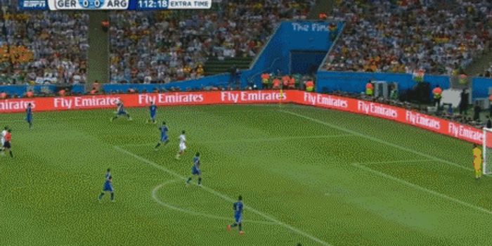 世界杯绝杀进球图片 w700h350z1l10t106a2.jpg