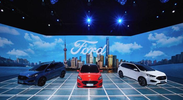 换个方式取悦中国消费者，福特携四款中国首发新车亮相上海