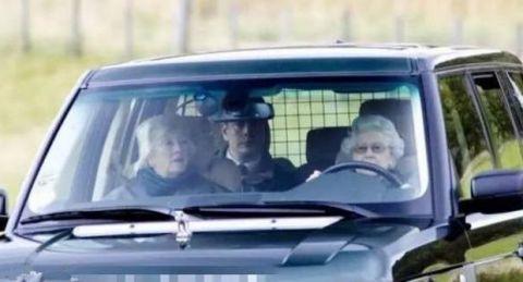 英国女皇名副其实的老司机，无证驾驶70年，90岁开越野车去野