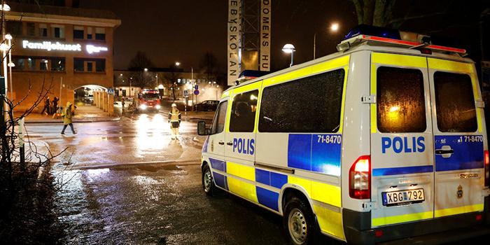 瑞典厄勒布鲁市发生枪击案致三人受伤