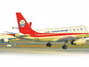 川航客机生死2400秒：遇险 急降 盲飞 降落