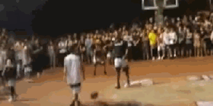 抬龙棺完整版免费 w700h350z1l10t1049c.jpg