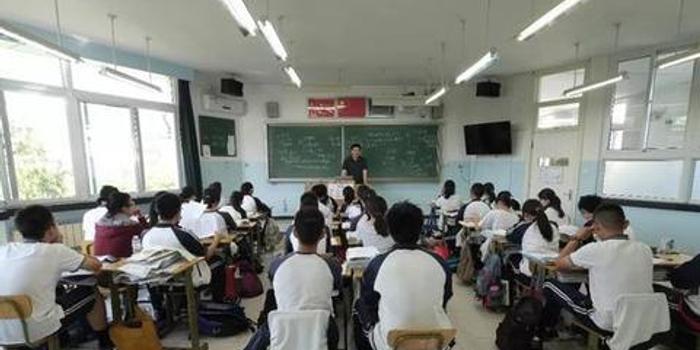 北京高中明年用新教材 古诗文背诵篇目增至72