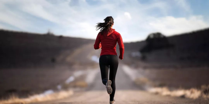 快速的奔跑 w700h350z1l10t100f0.jpg