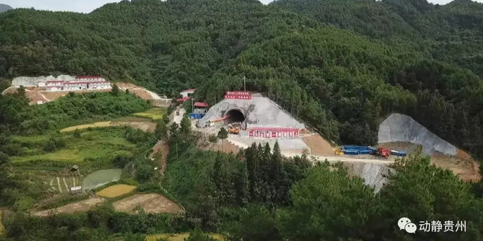 全长17公里!贵南高铁开挖最长隧道,贵州高铁冲