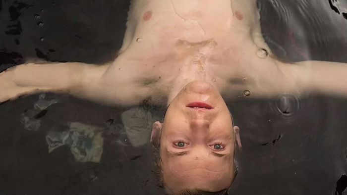 丹麦奇禁忌片,三观都被震碎了