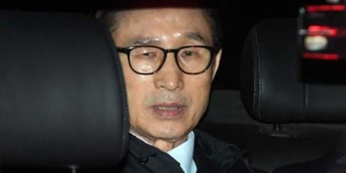 李明博在卢武铉忌日受审 曾怒斥因卢之死遭报