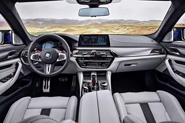 全新BMW M5生猛上市  600匹马力刷新豪华高性能新标准