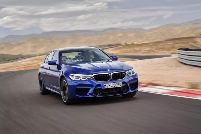 全新BMW M5生猛上市  600匹马力刷新豪华高性能新标准