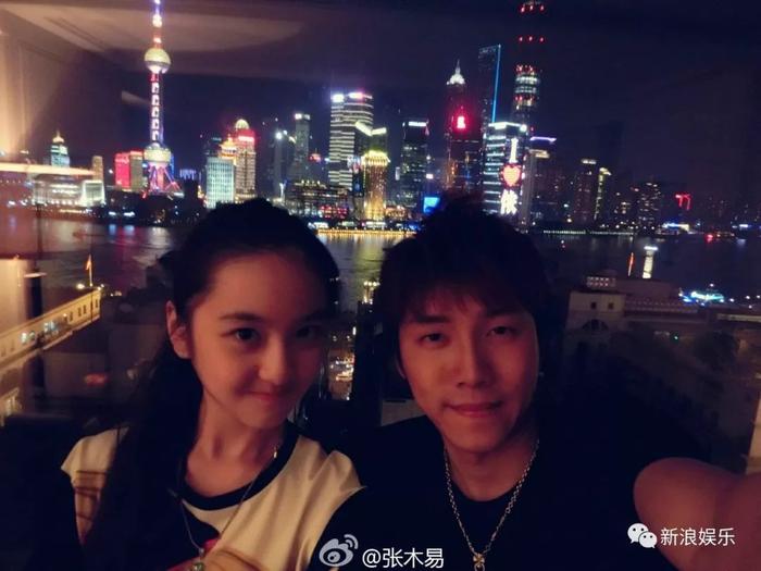 8岁一见钟情！11岁在一起！和“大叔”交往7年的她到底结婚没？