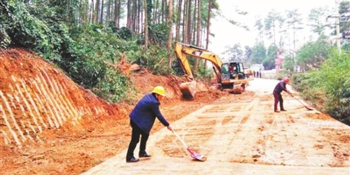 忠县扩宽新生街道至善广乡路段公路