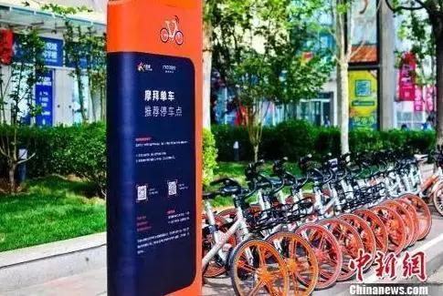 墨白摄来源:中新社