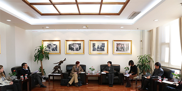 靳诺书记会见西班牙巴塞罗那自治大学校长一行