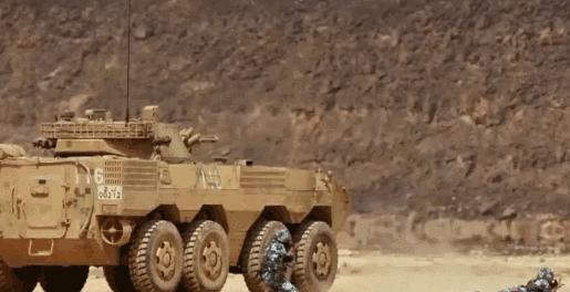 出彩了，我的装甲车！中国陆战新式涂装亮相海内外