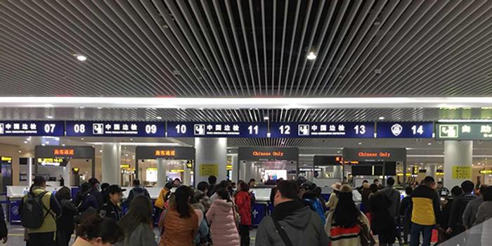 春节期间重庆机场出入境旅客超74000人次 泰