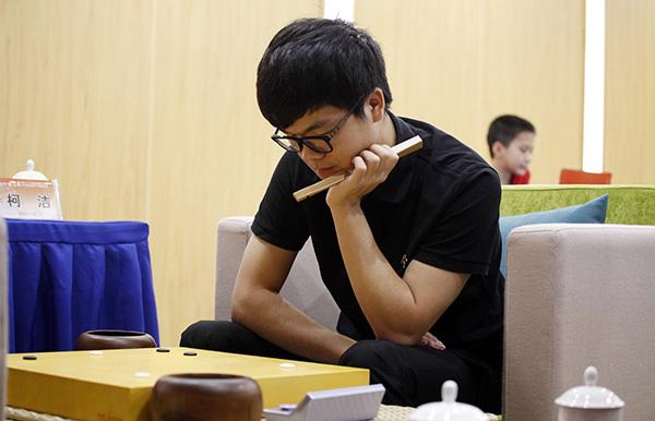 柯洁两胜韩国棋手重夺世界第一，已受邀参加央视新年晚会