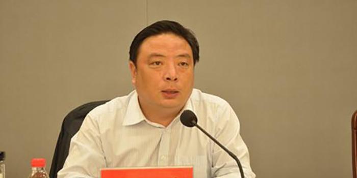 江苏东台原副市长吴晓东受贿133万一审判6年