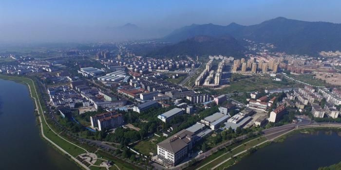浙江省2017年GDP达51768亿元,增长7.8%