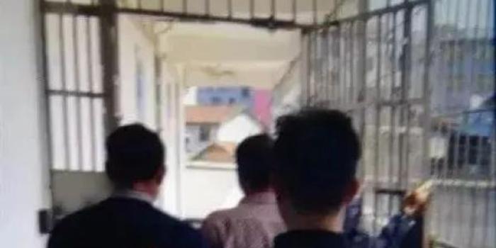 抚州警方捣毁一操纵村委会换届选举团伙:50元