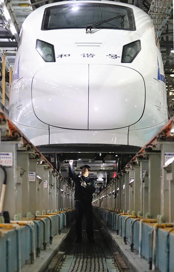 西成高铁6日开通 首发司机：真正打开出川北大门