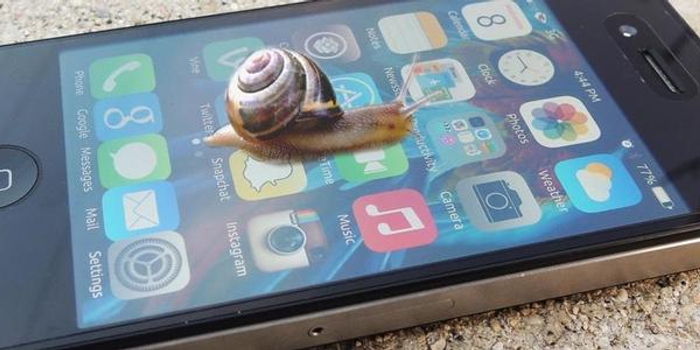 为手机限速,苹果真的是邪恶巨头吗?