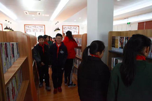 衢山新图书馆今天正式开放了！而且是免费的！