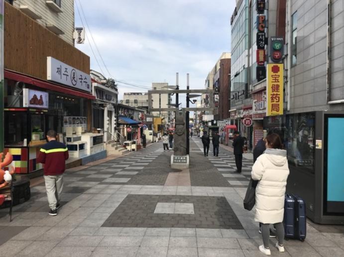 “宝健路”