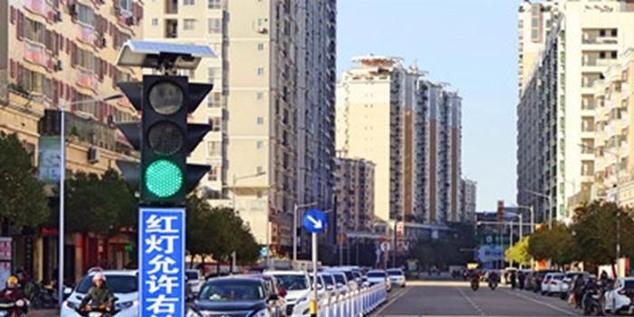 梅州兴宁城区多处新增交通设施 请遵规通行