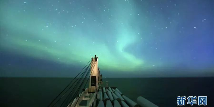 头条 | 美媒称中国大战略击败美国:中国忙修桥修