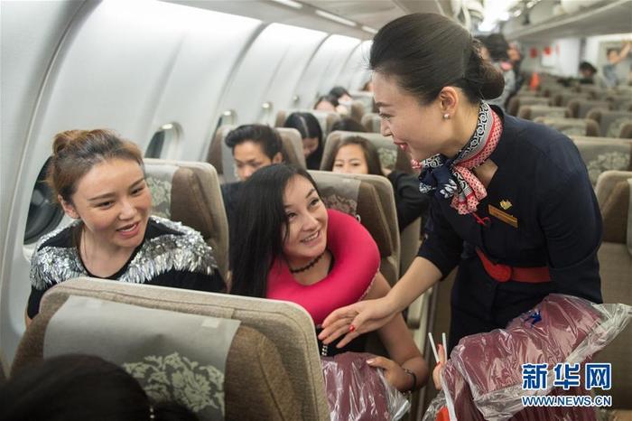 中国游客继续撤离巴厘岛
