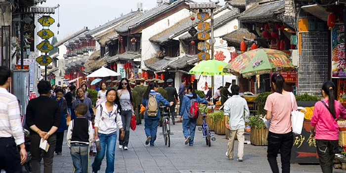 强制购物变诱导购物 云南旅游4大骗术宰你没商