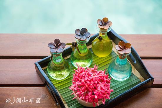 【<a href='http://travel.sina.com.cn/maerdaifu-lvyou/?from=b-keyword' >马尔代夫</a>】四季库达岛:小而美的<a href='http://travel.sina.com.cn/maerdaifu-lvyou/?from=b-keyword' >马尔代夫</a>风情后花园