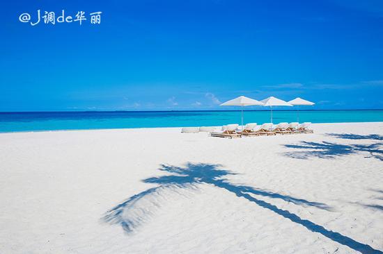 【<a href='http://travel.sina.com.cn/maerdaifu-lvyou/?from=b-keyword' ><em><em>马尔代夫</em></em></a>】四季<a href='http://travel.sina.com.cn/landadao-lvyou/?from=b-keyword' ><em><em>兰达岛</em></em></a>:最浪漫奢华的梦中婚礼胜地