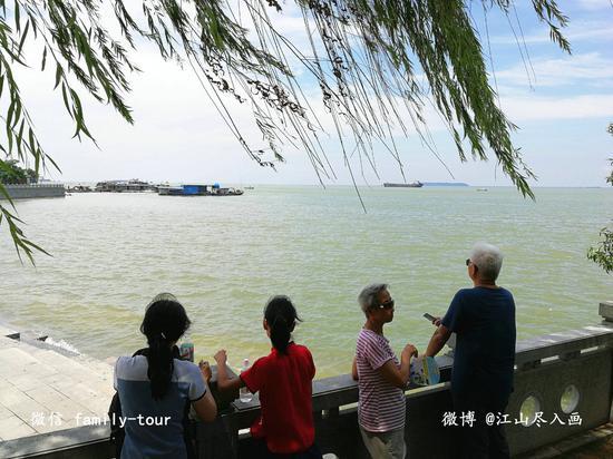 【<a href='http://travel.sina.com.cn/hunan-lvyou/?from=b-keyword' >湖南</a>】解锁“洞庭天下鲜”——寻味<a href='http://travel.sina.com.cn/yueyang-lvyou/?from=b-keyword' >岳阳</a>