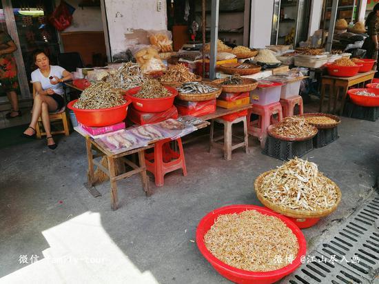 【<a href='http://travel.sina.com.cn/hunan-lvyou/?from=b-keyword' >湖南</a>】解锁“洞庭天下鲜”——寻味<a href='http://travel.sina.com.cn/yueyang-lvyou/?from=b-keyword' >岳阳</a>