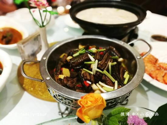 【<a href='http://travel.sina.com.cn/hunan-lvyou/?from=b-keyword' >湖南</a>】解锁“洞庭天下鲜”——寻味<a href='http://travel.sina.com.cn/yueyang-lvyou/?from=b-keyword' >岳阳</a>