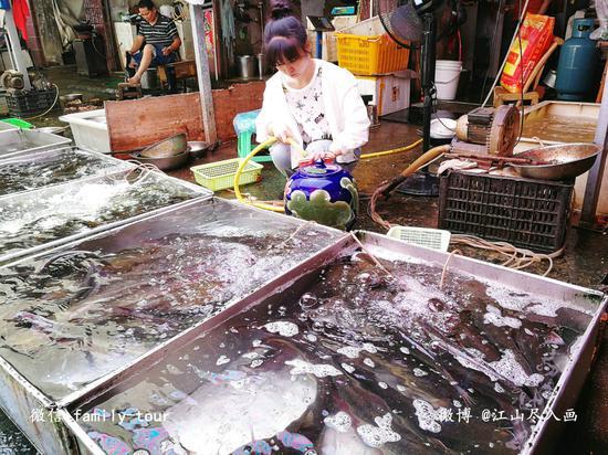 【<a href='http://travel.sina.com.cn/hunan-lvyou/?from=b-keyword' >湖南</a>】解锁“洞庭天下鲜”——寻味<a href='http://travel.sina.com.cn/yueyang-lvyou/?from=b-keyword' >岳阳</a>