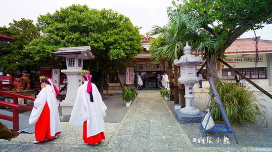 <a href='http://travel.sina.com.cn/chongsheng-lvyou/?from=b-keyword' ><em><em>冲绳</em></em></a>,遇见全<a href='http://travel.sina.com.cn/riben-lvyou/?from=b-keyword' ><em><em>日本</em></em></a>樱花最早盛开的地方