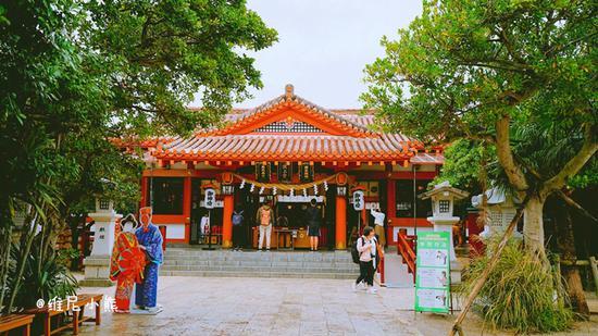 <a href='http://travel.sina.com.cn/chongsheng-lvyou/?from=b-keyword' ><em><em>冲绳</em></em></a>,遇见全<a href='http://travel.sina.com.cn/riben-lvyou/?from=b-keyword' ><em><em>日本</em></em></a>樱花最早盛开的地方
