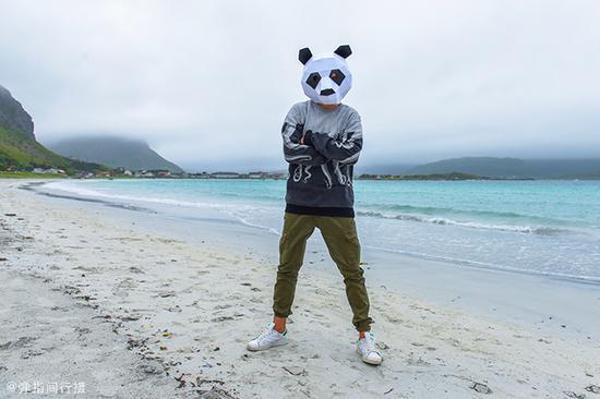 自驾<a href='http://travel.sina.com.cn/nuowei-lvyou/?from=b-keyword' ><em>挪威</em></a><a href='http://travel.sina.com.cn/luofudunqundao-lvyou/?from=b-keyword' ><em>罗弗敦群岛</em></a>,北极圈里的绝美海岛,一生至少要看一次