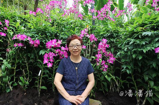 【<a href='http://travel.sina.com.cn/xinjiapo1-lvyou/?from=b-keyword' ><em><em><em><em><em>新加坡</em></em></em></em></em></a>】隐匿于百年植物园中的高颜值米其林餐厅